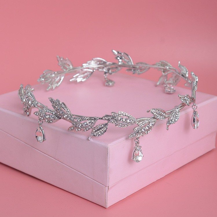 Luxury Crystal Crown Bridal Ha - Aerith Cosplay Prop ulasan dan harga